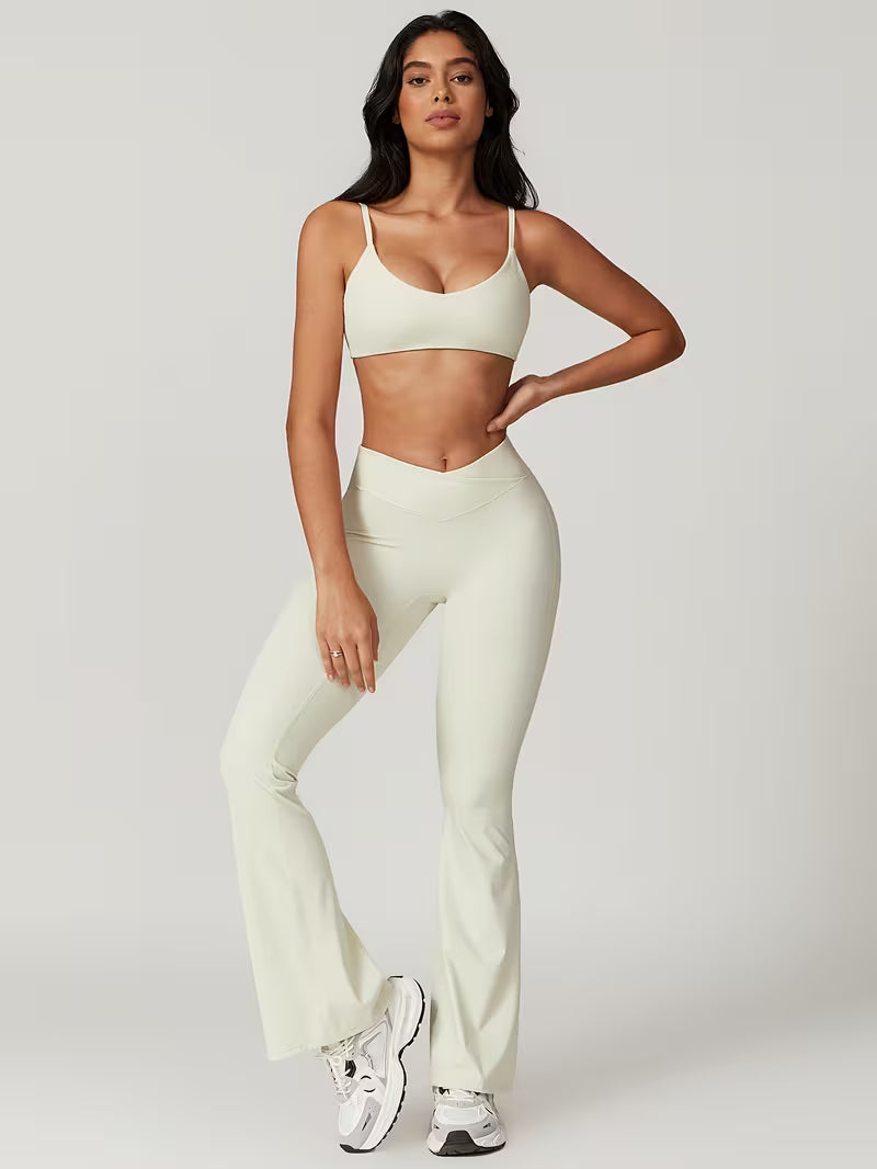 AMUA Sculpt Silhouette Set Milk